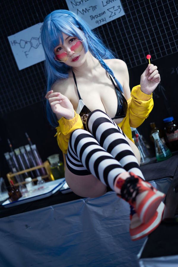 [网红COSER] 动漫博主小仓千代w - 舰长