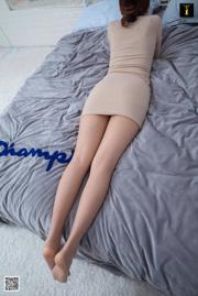 Người mẫu Wanping "First Love Nude Colors" [Iss to IESS] Đôi chân tuyệt đẹp khi mặc quần tất