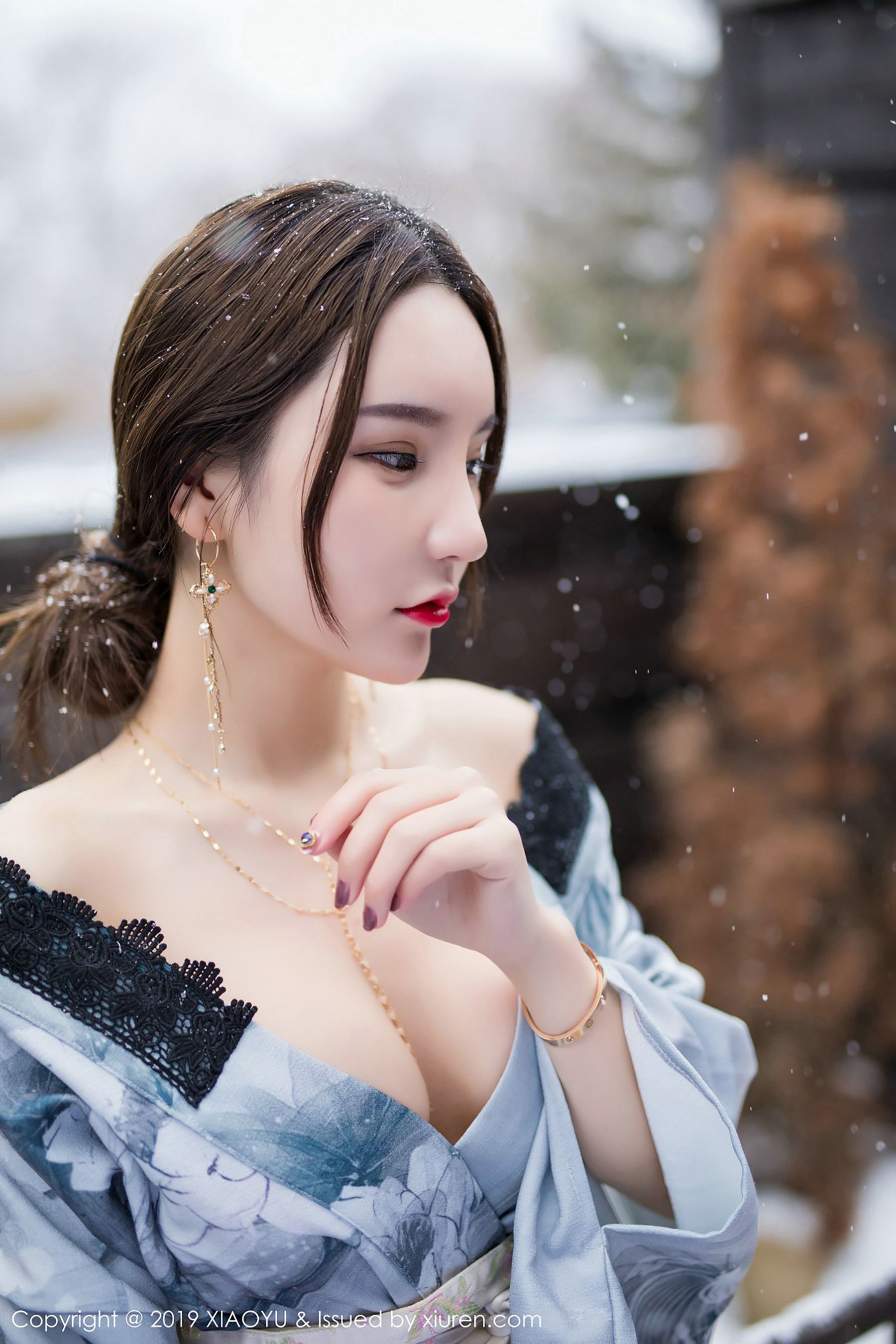 Zhou Yuxi Sandy "There Are Beautiful Women in Snow" XIAOYU Vol.00...